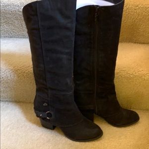 Size 9 Fergalicious boots